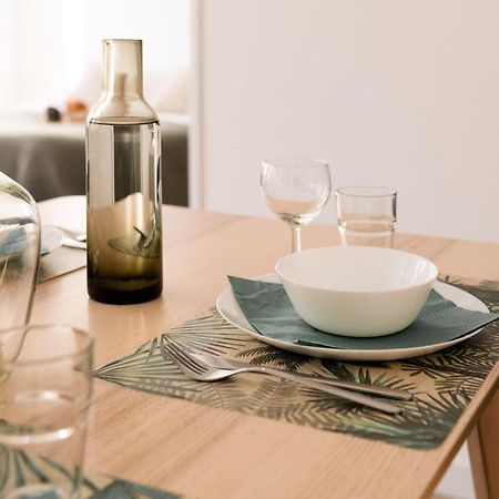 Ferienwohnung Stylish Sunrise : T3 Lumineux Au Coeur De Pau Exterior foto